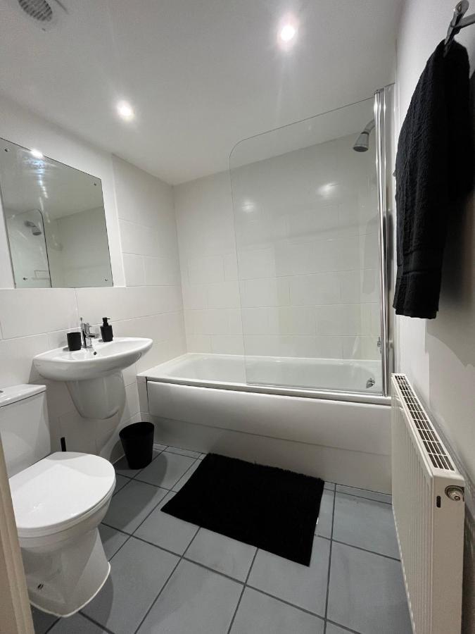 Beautiful Riverview Apartment צ'למספורד מראה חיצוני תמונה